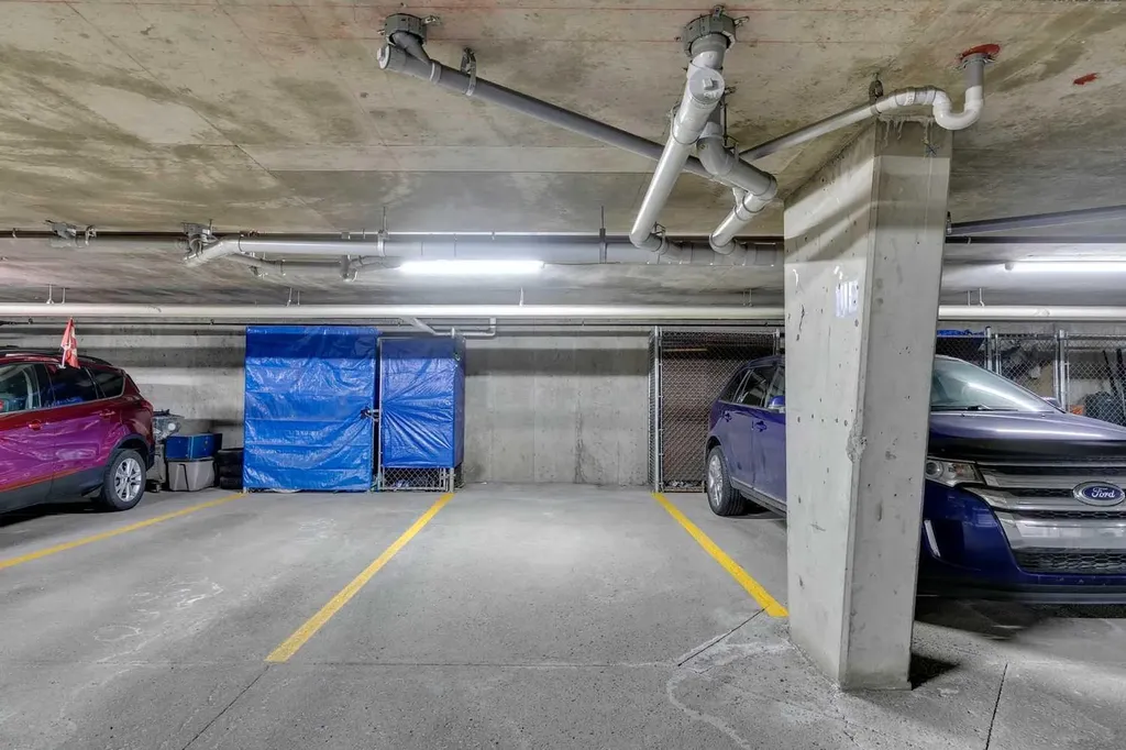 2022 Canyon Meadows Drive SE Calgary AB T2J 7H1