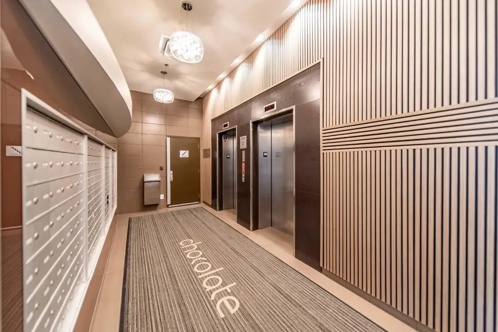 188 15 Avenue SW Calgary AB T2R 1S4