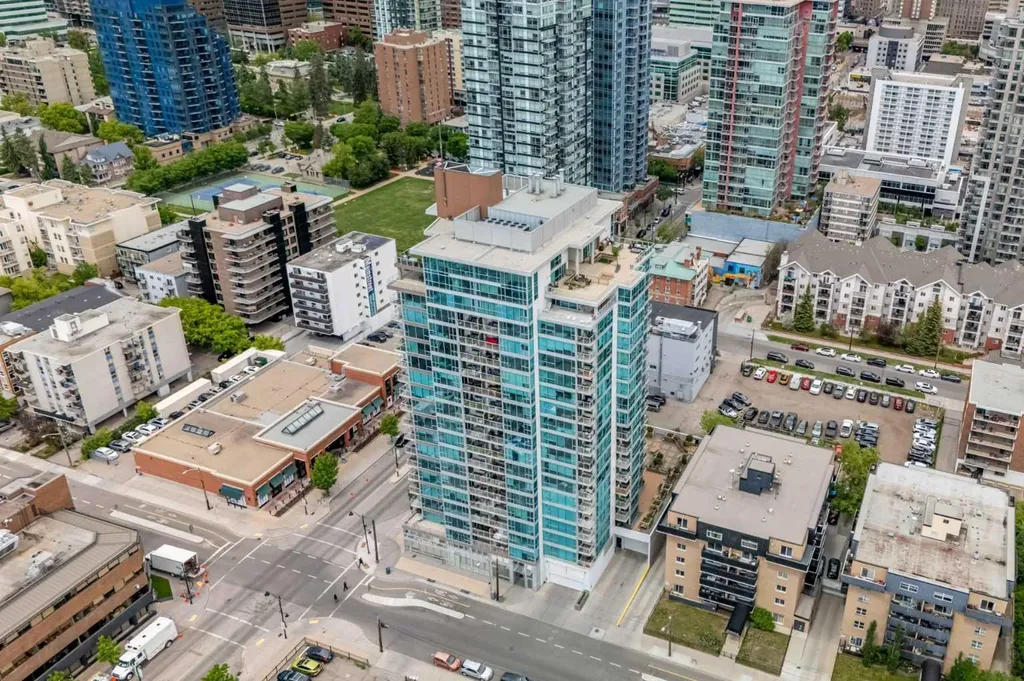 188 15 Avenue SW Calgary AB T2R 1S4