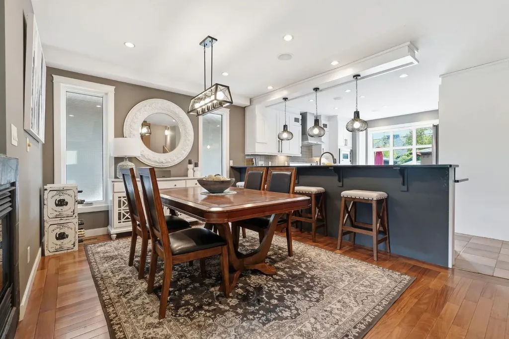 2409 Westmount Road NW Calgary AB T2N 3N9