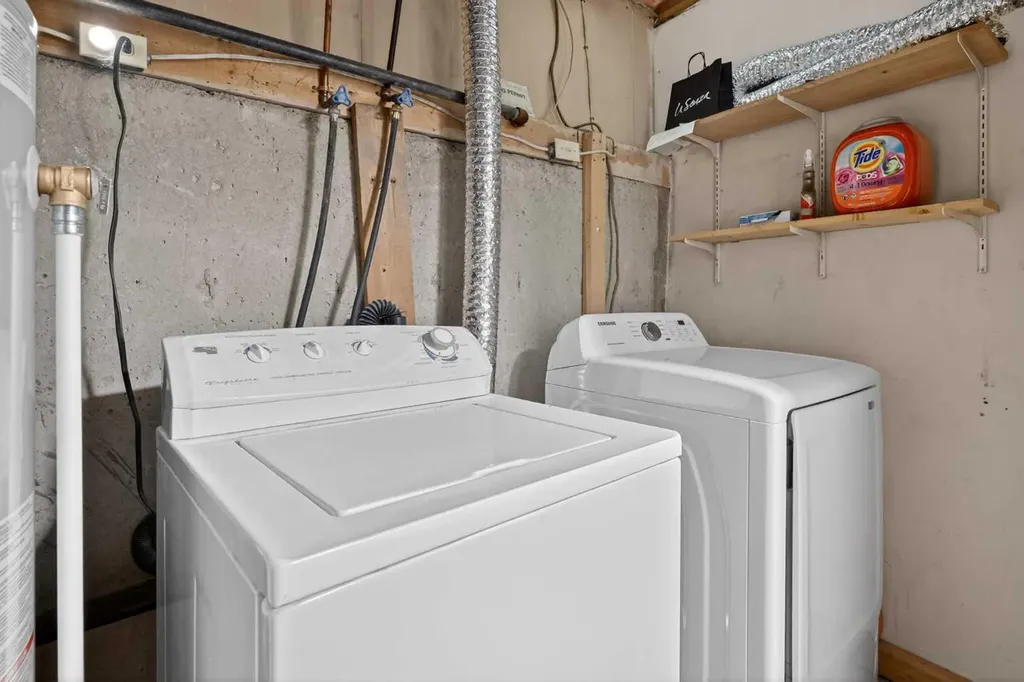 76 Ranchridge Drive NW Calgary AB T3G 1W2