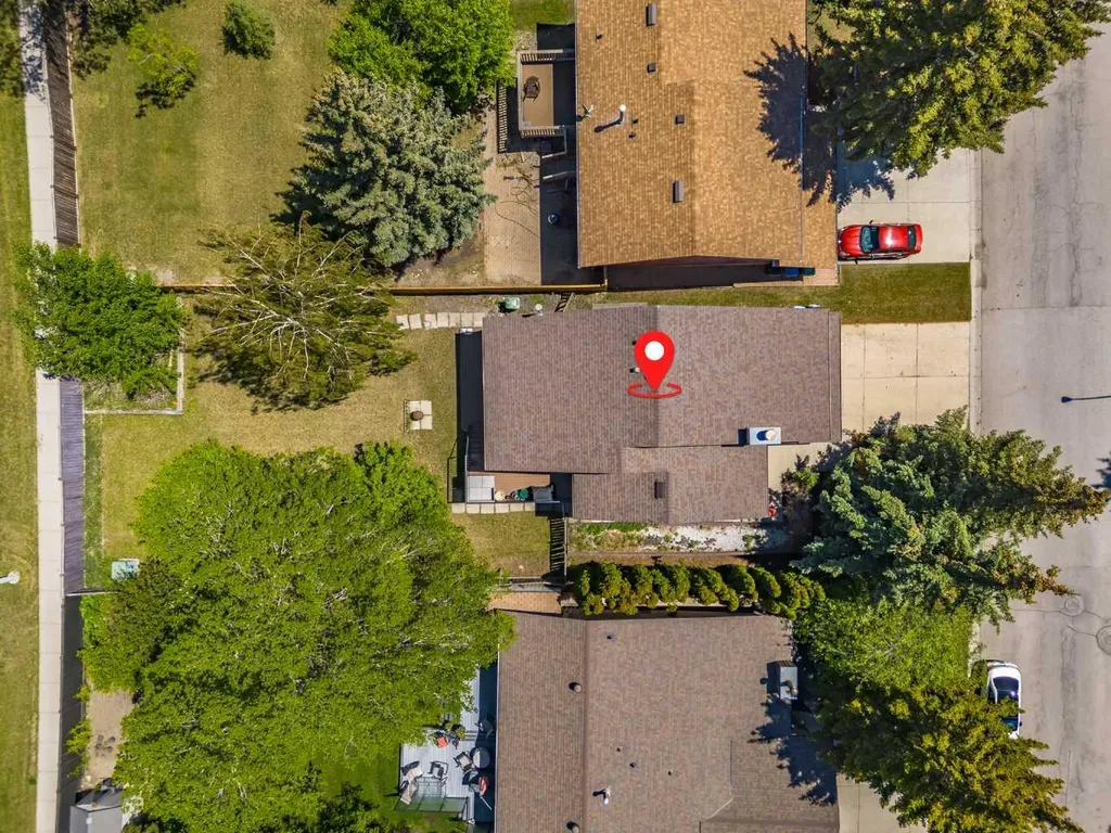 76 Ranchridge Drive NW Calgary AB T3G 1W2