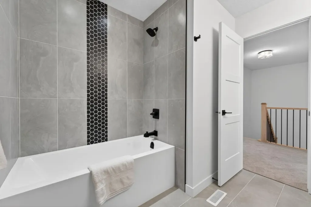 40 Bernard Way NW Calgary AB T3K2E9