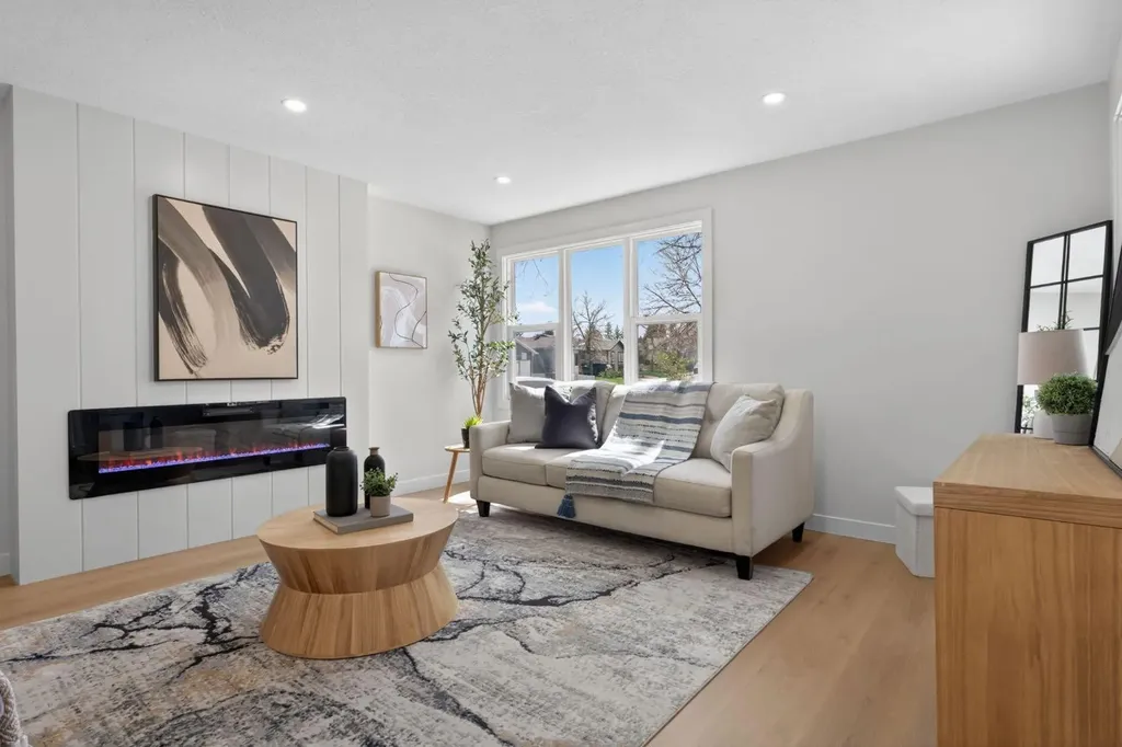 40 Bernard Way NW Calgary AB T3K2E9