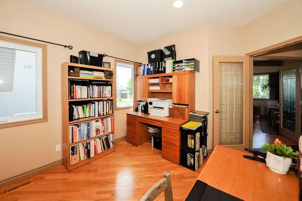 5134 53 Street Daysland AB T0B 1A0