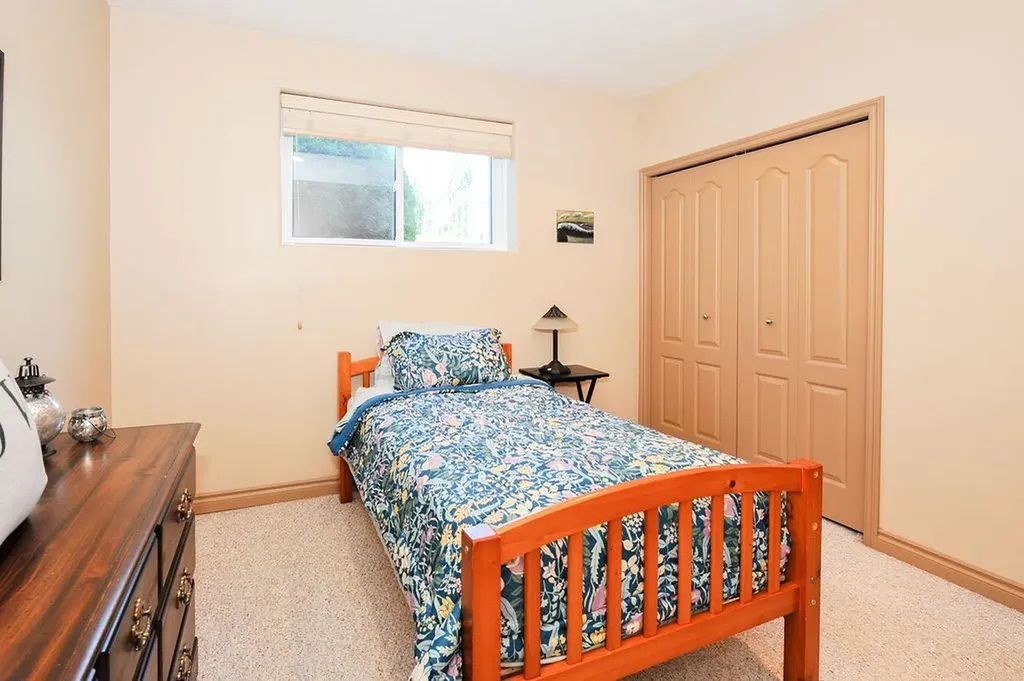 5134 53 Street Daysland AB T0B 1A0