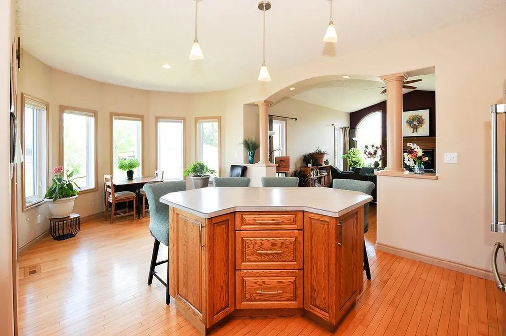 5134 53 Street Daysland AB T0B 1A0