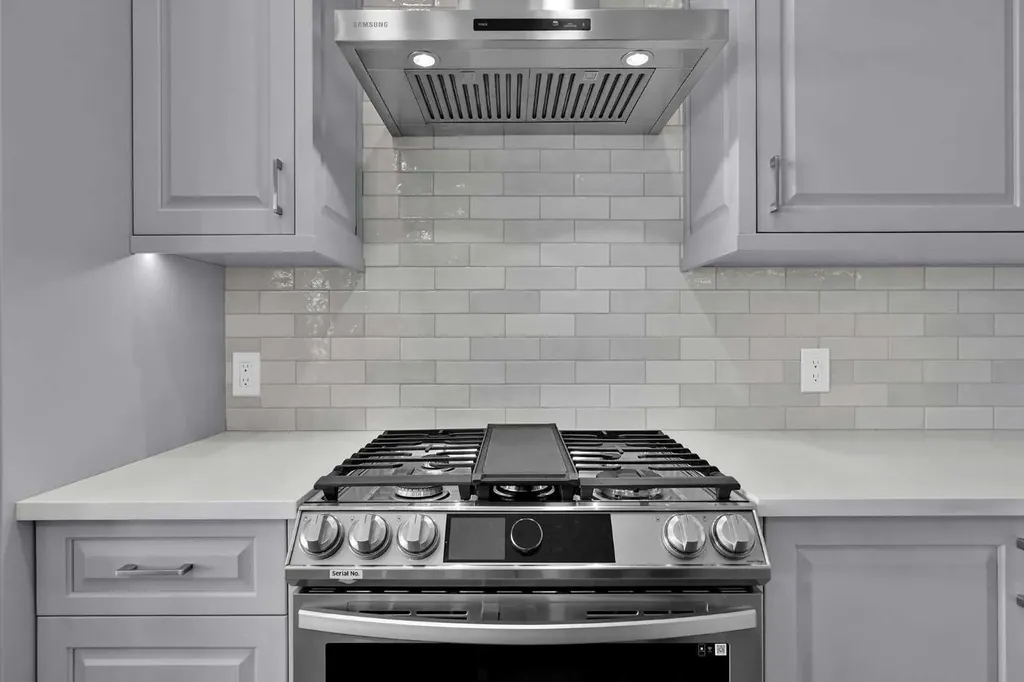 65 Panorama Hills Circle NW Calgary AB T3K 4T5