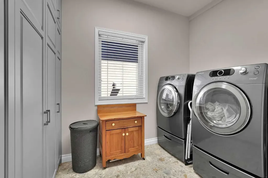 65 Panorama Hills Circle NW Calgary AB T3K 4T5