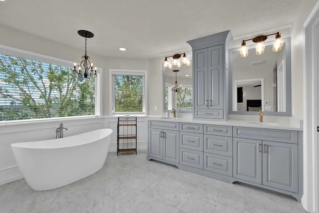 65 Panorama Hills Circle NW Calgary AB T3K 4T5
