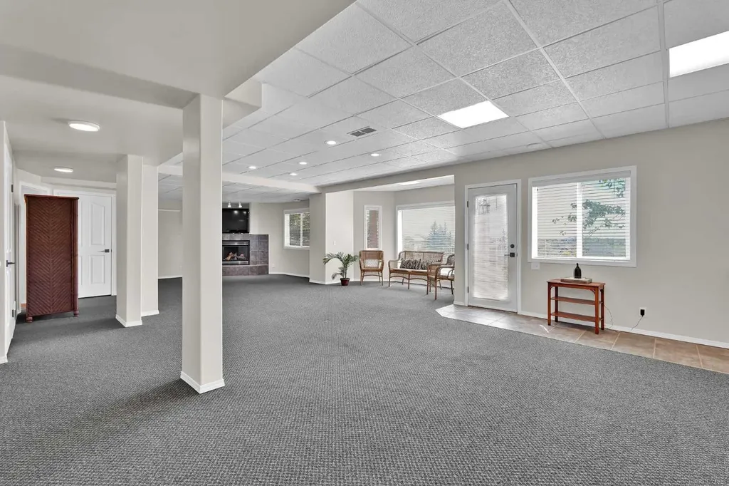 65 Panorama Hills Circle NW Calgary AB T3K 4T5