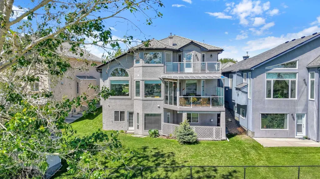 65 Panorama Hills Circle NW Calgary AB T3K 4T5