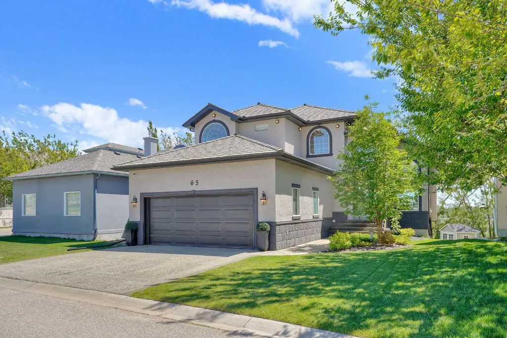65 Panorama Hills Circle NW Calgary AB T3K 4T5