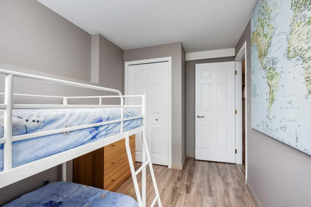 55 Fairways Drive NW Airdrie AB T4B 2T5