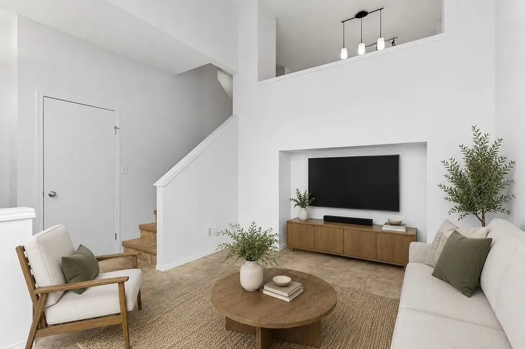 77 Elgin Gardens SE Calgary AB T2Z 4T4