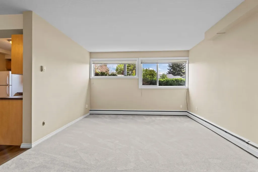 8607 Elbow Drive SW Calgary AB T2V 1K8