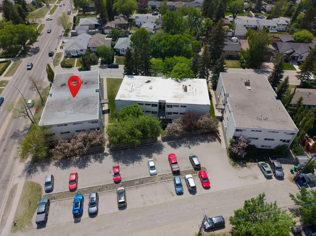 8607 Elbow Drive SW Calgary AB T2V 1K8