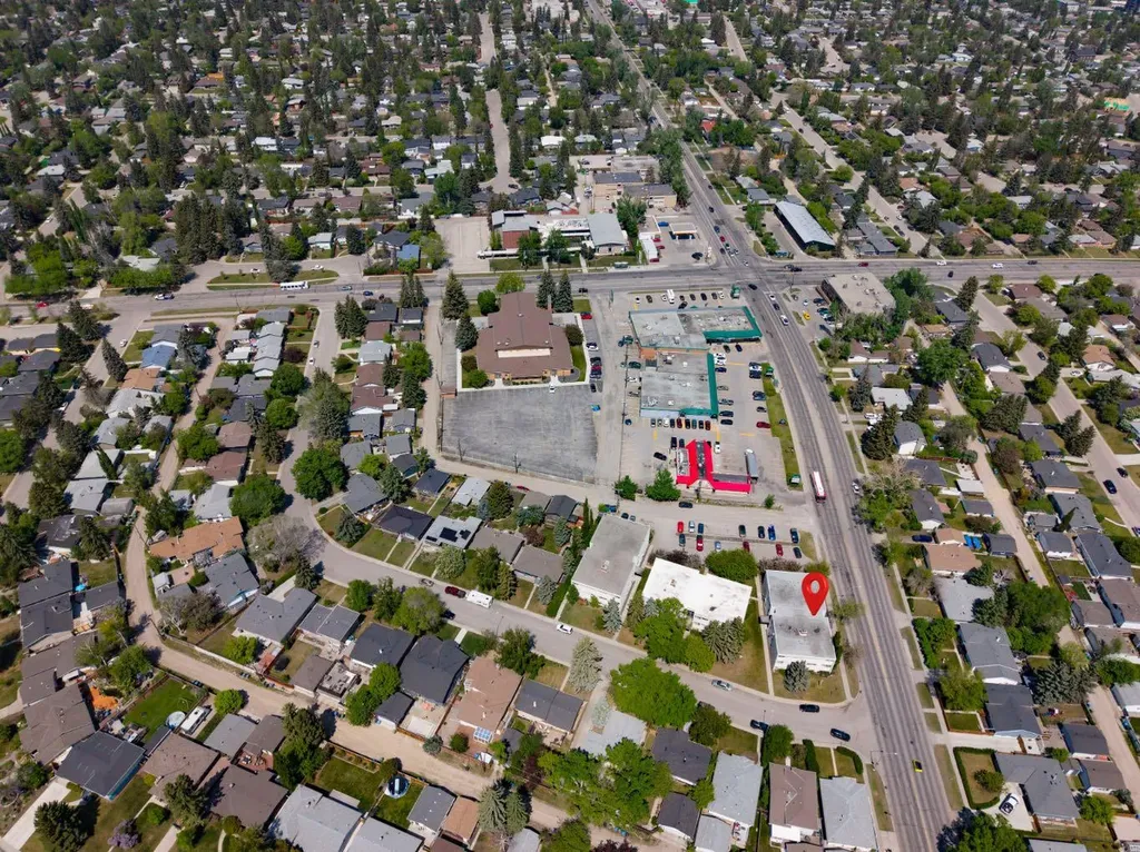 8607 Elbow Drive SW Calgary AB T2V 1K8