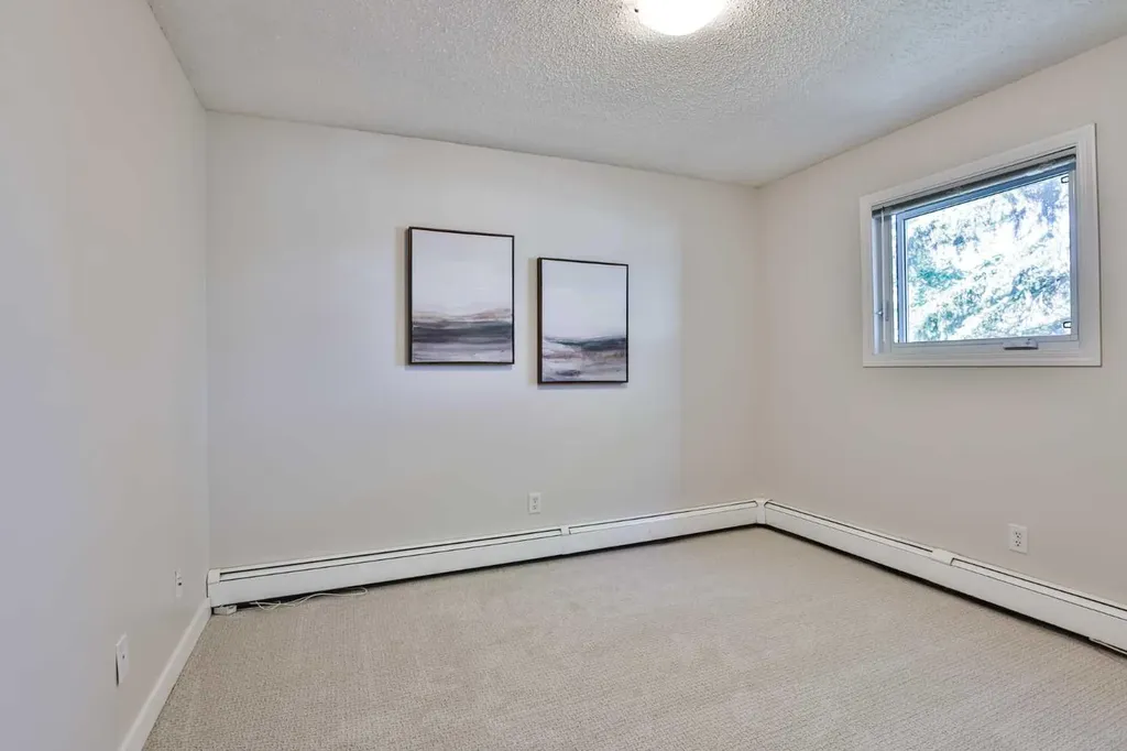 405 Columbia Boulevard W Lethbridge AB T1K 5R8