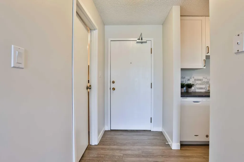 405 Columbia Boulevard W Lethbridge AB T1K 5R8