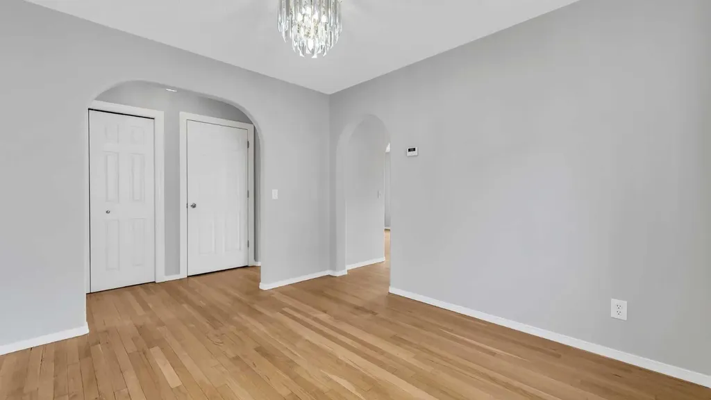 187 Coral Springs Circle NE Calgary AB T3J 3P6