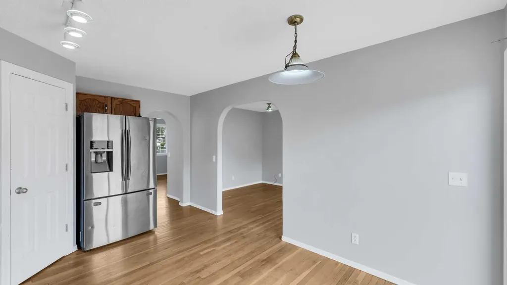 187 Coral Springs Circle NE Calgary AB T3J 3P6