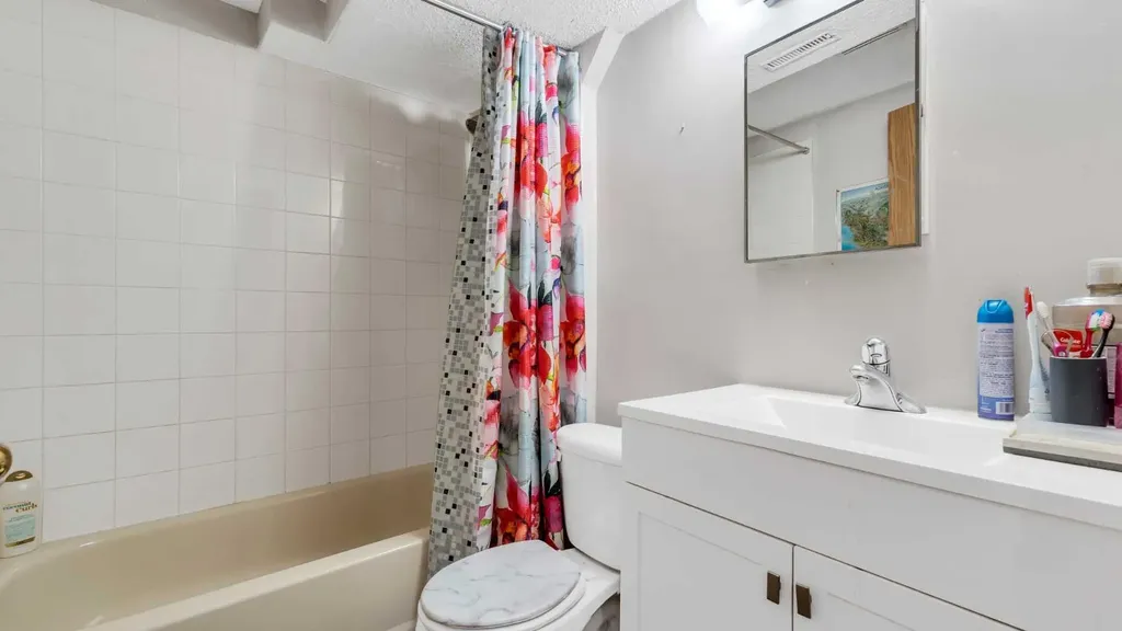 187 Coral Springs Circle NE Calgary AB T3J 3P6