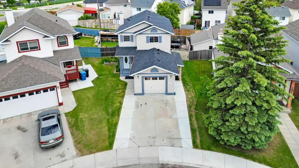 187 Coral Springs Circle NE Calgary AB T3J 3P6