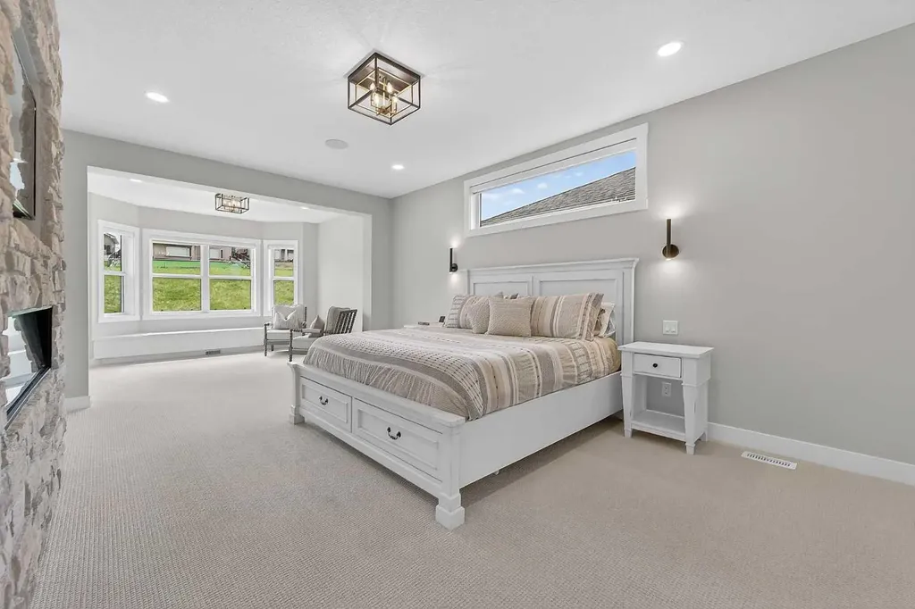 125 Hampstead Mews NW Calgary AB T3A 2Z5