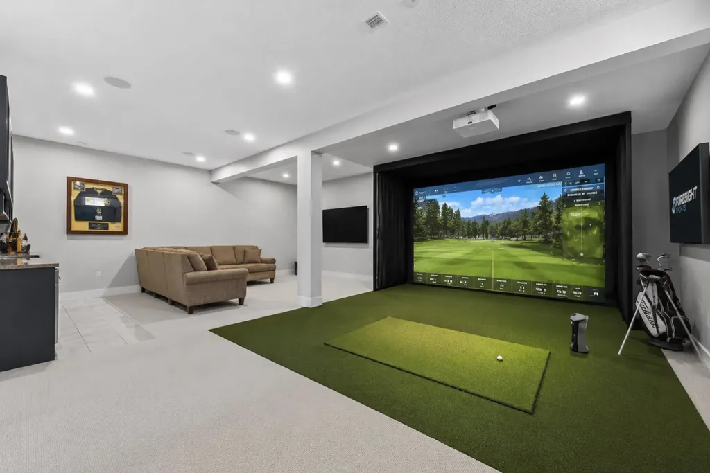 125 Hampstead Mews NW Calgary AB T3A 2Z5