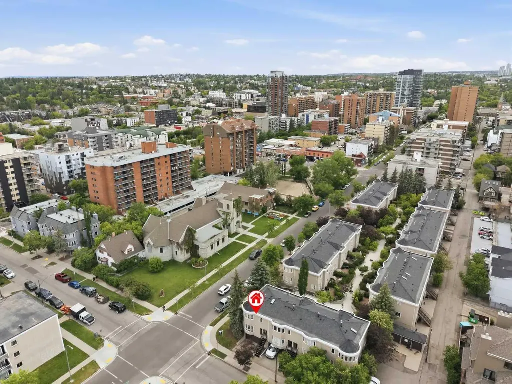 1321 10 Street SW Calgary AB T2R 1P7