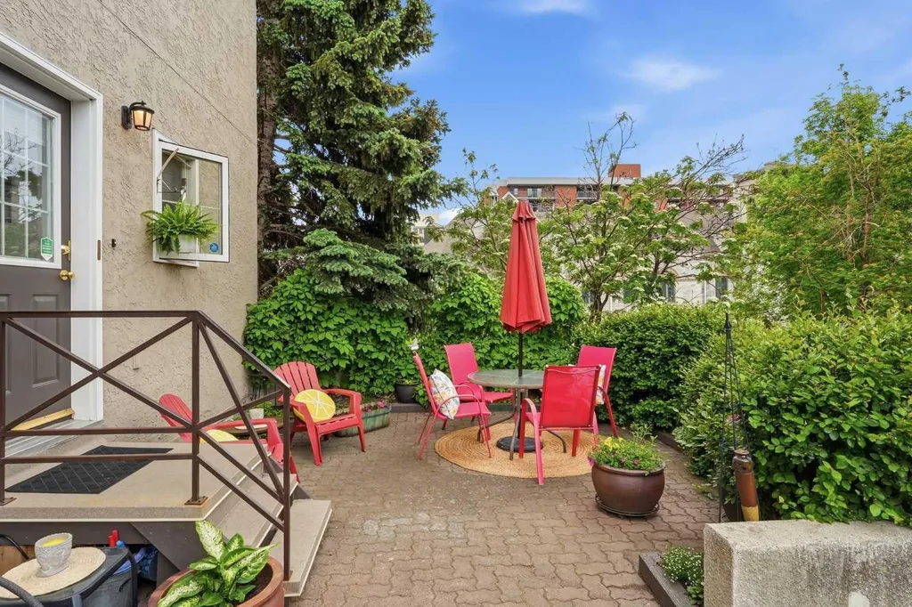 1321 10 Street SW Calgary AB T2R 1P7