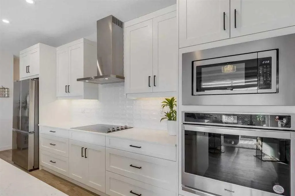10 Sage Hill NW Calgary AB T3R 1X9