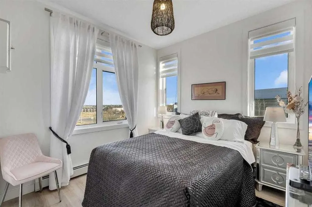 10 Sage Hill NW Calgary AB T3R 1X9