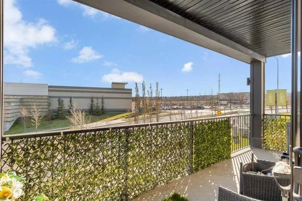 10 Sage Hill NW Calgary AB T3R 1X9