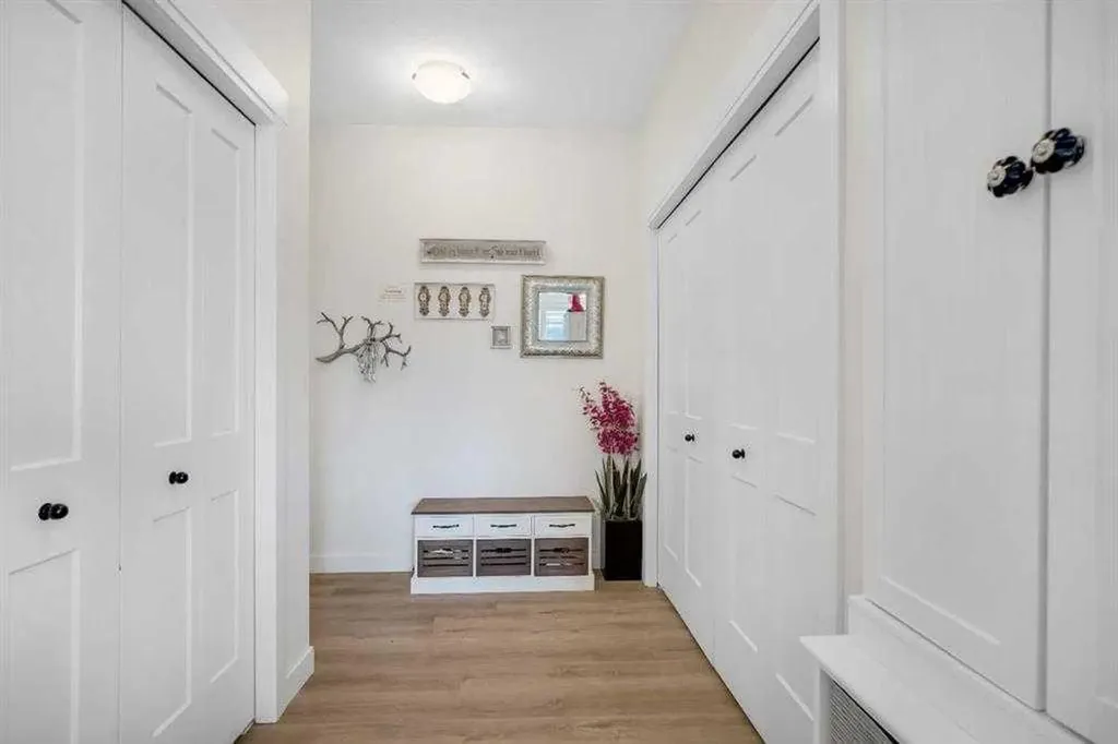 10 Sage Hill NW Calgary AB T3R 1X9