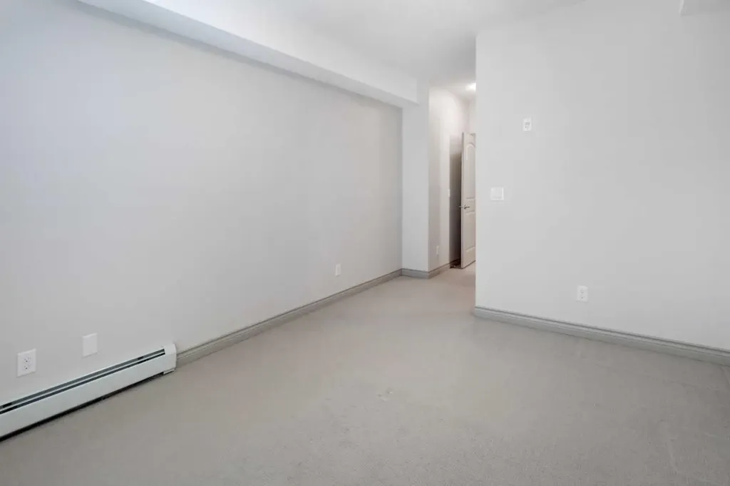 70 Royal Oak Plaza NW Calgary AB T3G0C1