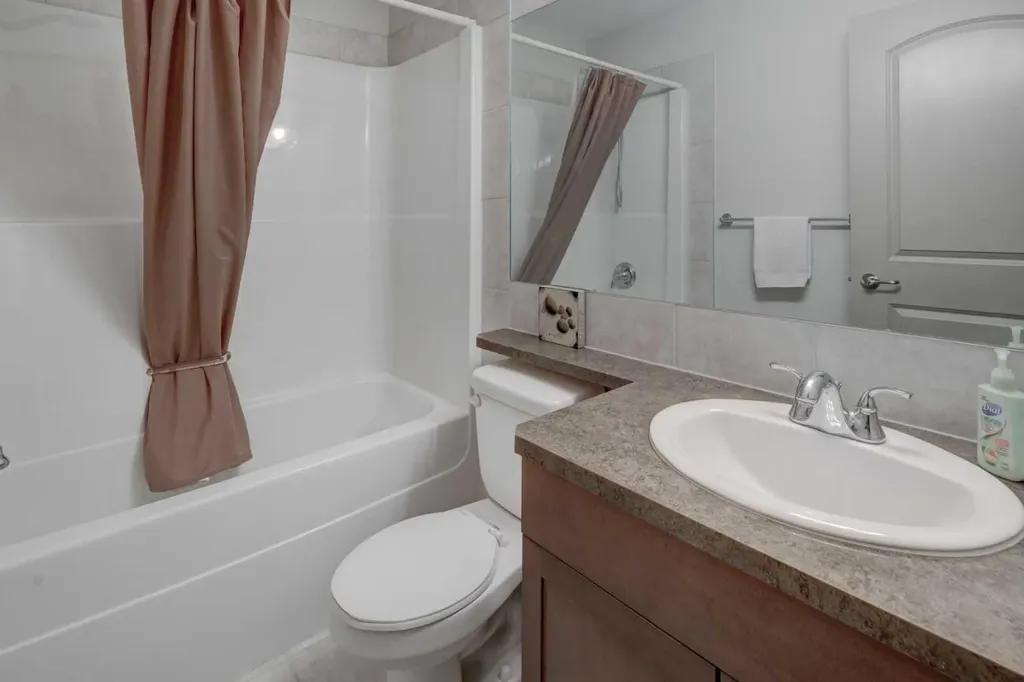 70 Royal Oak Plaza NW Calgary AB T3G0C1