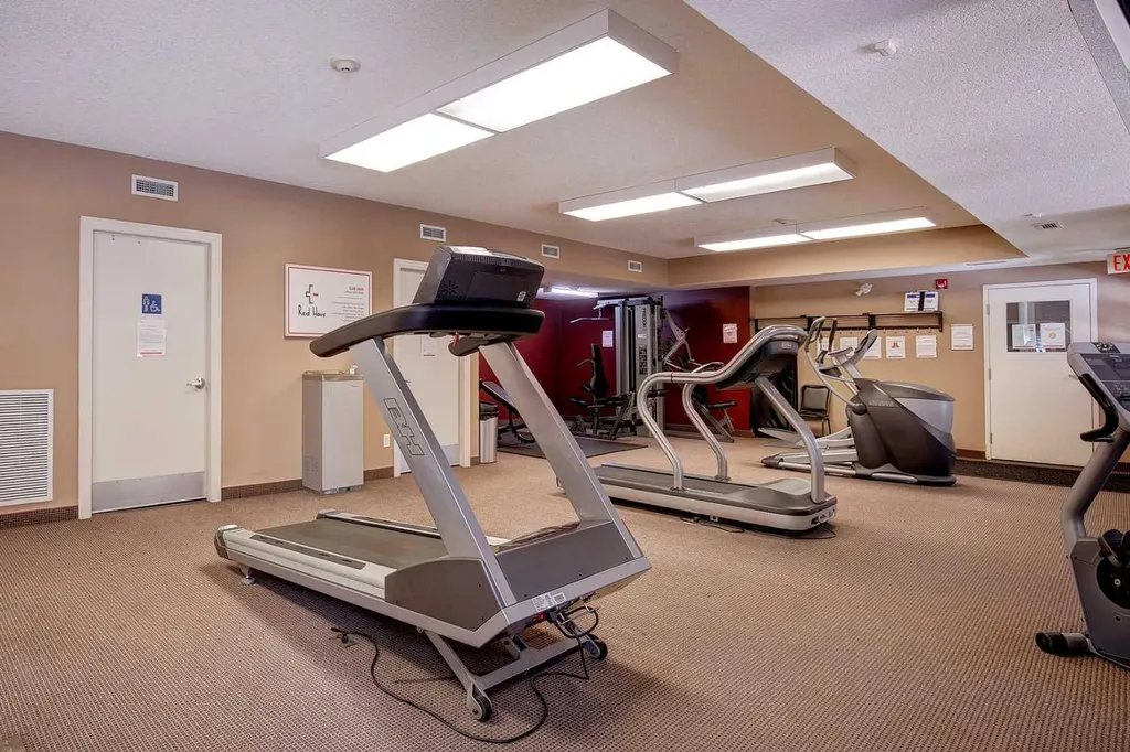 70 Royal Oak Plaza NW Calgary AB T3G0C1