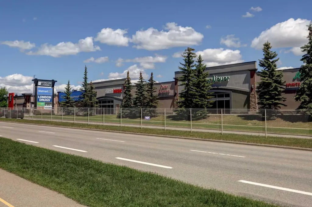 70 Royal Oak Plaza NW Calgary AB T3G0C1