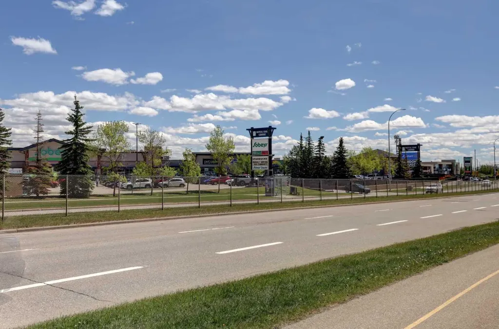 70 Royal Oak Plaza NW Calgary AB T3G0C1