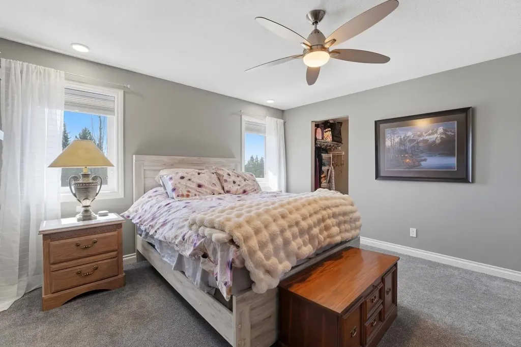 47 Thompson Crescent Red Deer AB T4P0R9