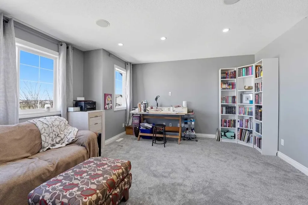 47 Thompson Crescent Red Deer AB T4P0R9