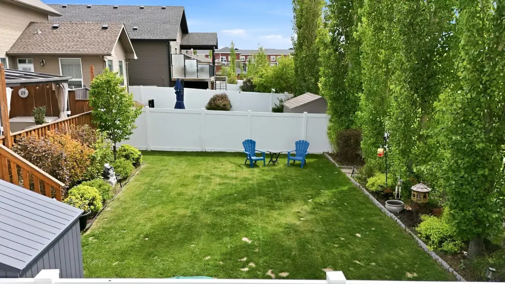47 Thompson Crescent Red Deer AB T4P0R9