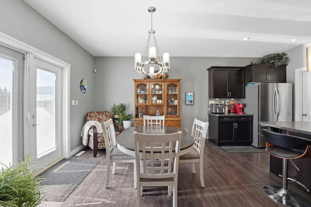 47 Thompson Crescent Red Deer AB T4P0R9