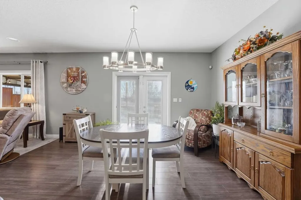 47 Thompson Crescent Red Deer AB T4P0R9