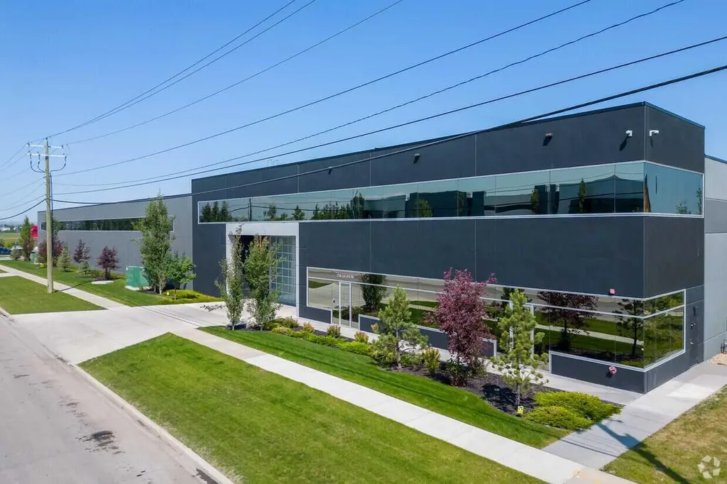 1750 120 Avenue NE Calgary AB T3K0R1