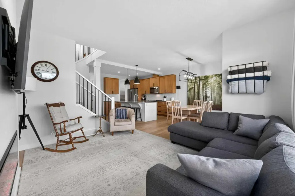 50 Waterford Road Chestermere AB T1X 2M7