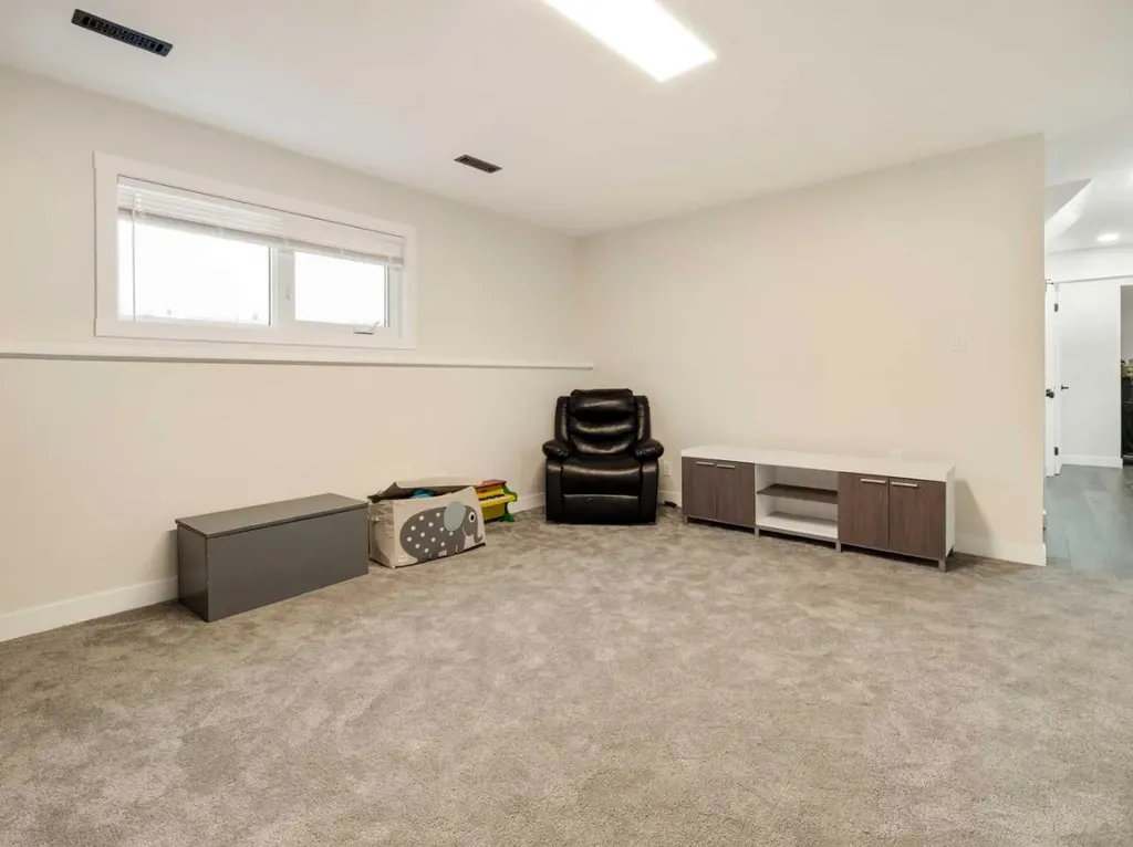 5408 45 Street Taber AB T1G 1G7