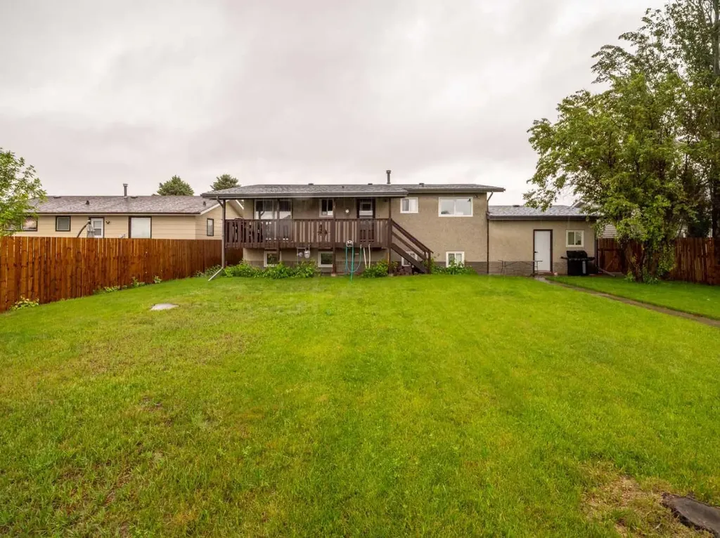 5408 45 Street Taber AB T1G 1G7